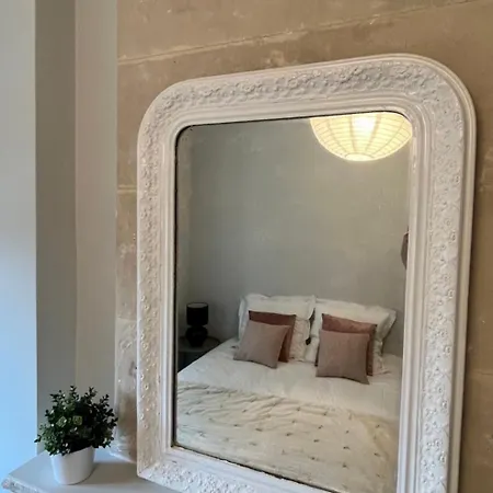 De Charme Апартаменты *
